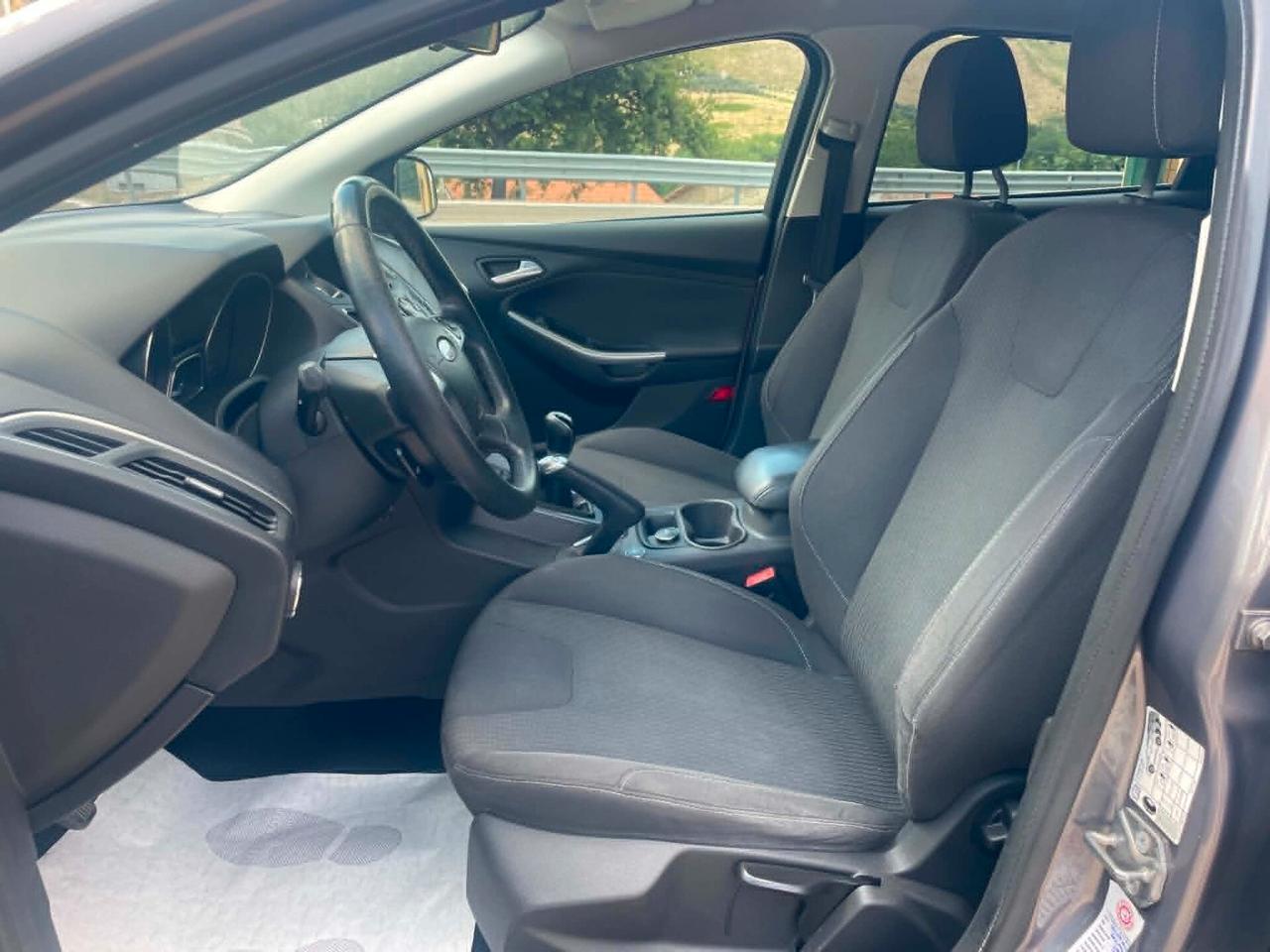 Ford Focus 1.6 120 CV GPL Titanium
