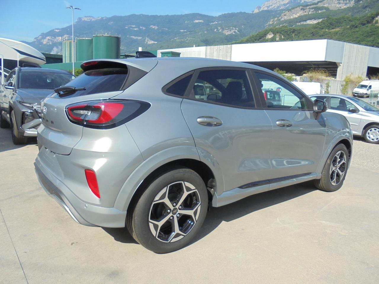 Ford Puma 1.0 EcoBoost Hybrid 125 CV S&S aut. ST-Line