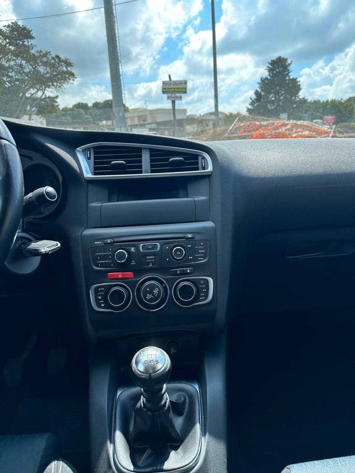 Citroen C4 1.6 e-HDi 115 Exclusive