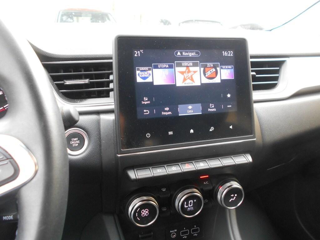 Renault Captur 1.6 E-TECH Hybrid Techno Fast Track Auto