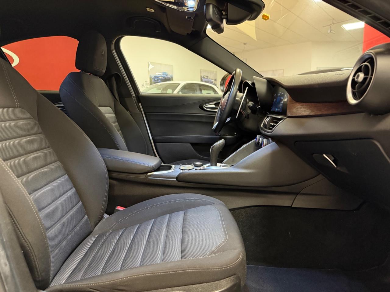 Alfa Romeo Giulia 2.2 Turbodiesel 190 CV AT8 Sprint