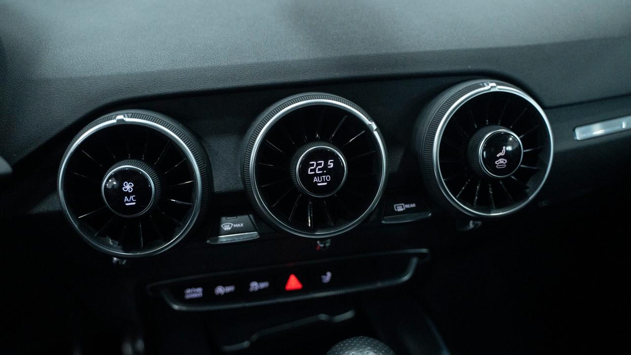 Audi TT COUPE' 1,8 TFSI S LINE TRONIC 19" XENO PELLE VIR