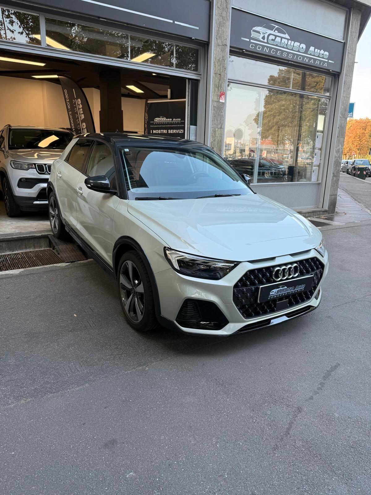 Audi A1 allstreet 30 TFSI Identity Contrast