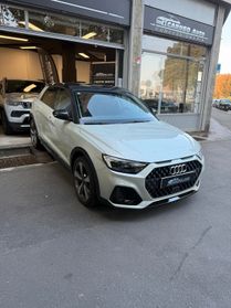 Audi A1 allstreet 30 TFSI Identity Contrast