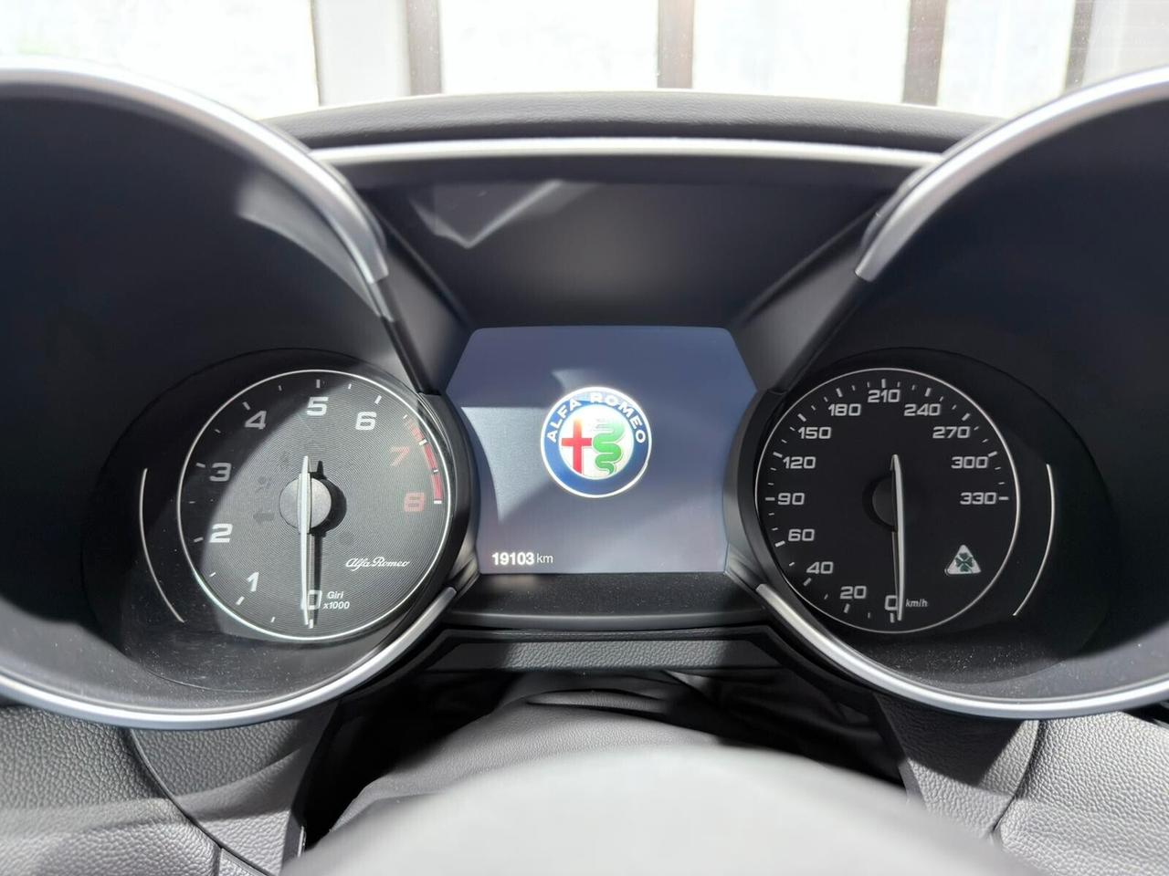 ALFA ROMEO GIULIA QUADRIFOGLIO 2.9 510cv MANUALE
