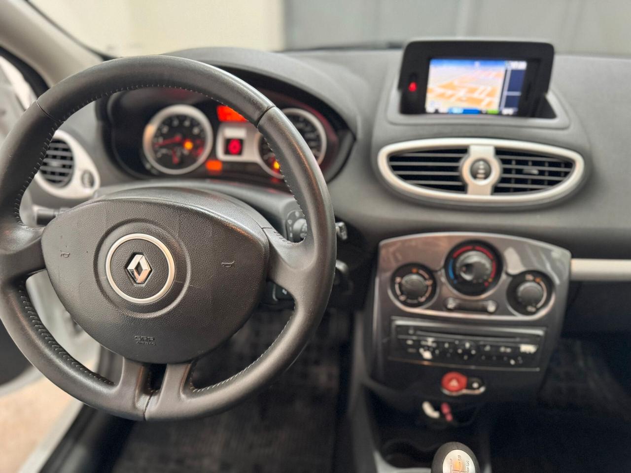 Renault Clio 1.2 16V 5 porte GPL Dynamique