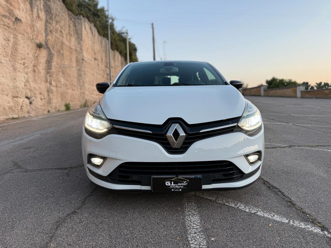 Renault Clio/1.5 75CV/CERCHI 17/FULL LED/RETROCAMERA