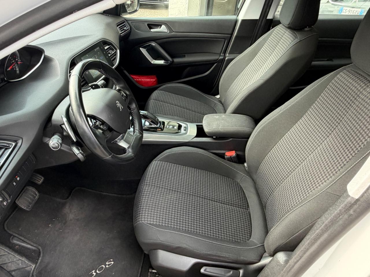 Peugeot 308 BlueHDi 130 S&S Active