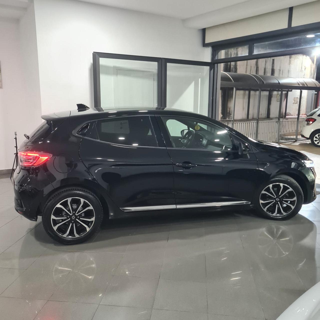 Renault Clio TCe 90 CV 5 porte Techno