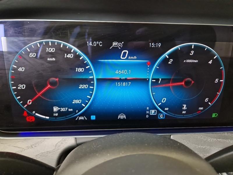 MERCEDES-BENZ E 220 4MATIC BUSINESS SPORT AUTO 4 PORTE BERLINA
