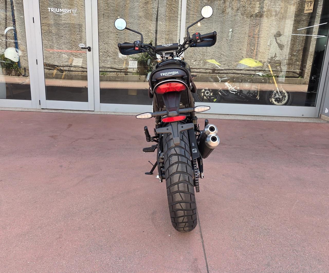 Triumph Scrambler 400 X