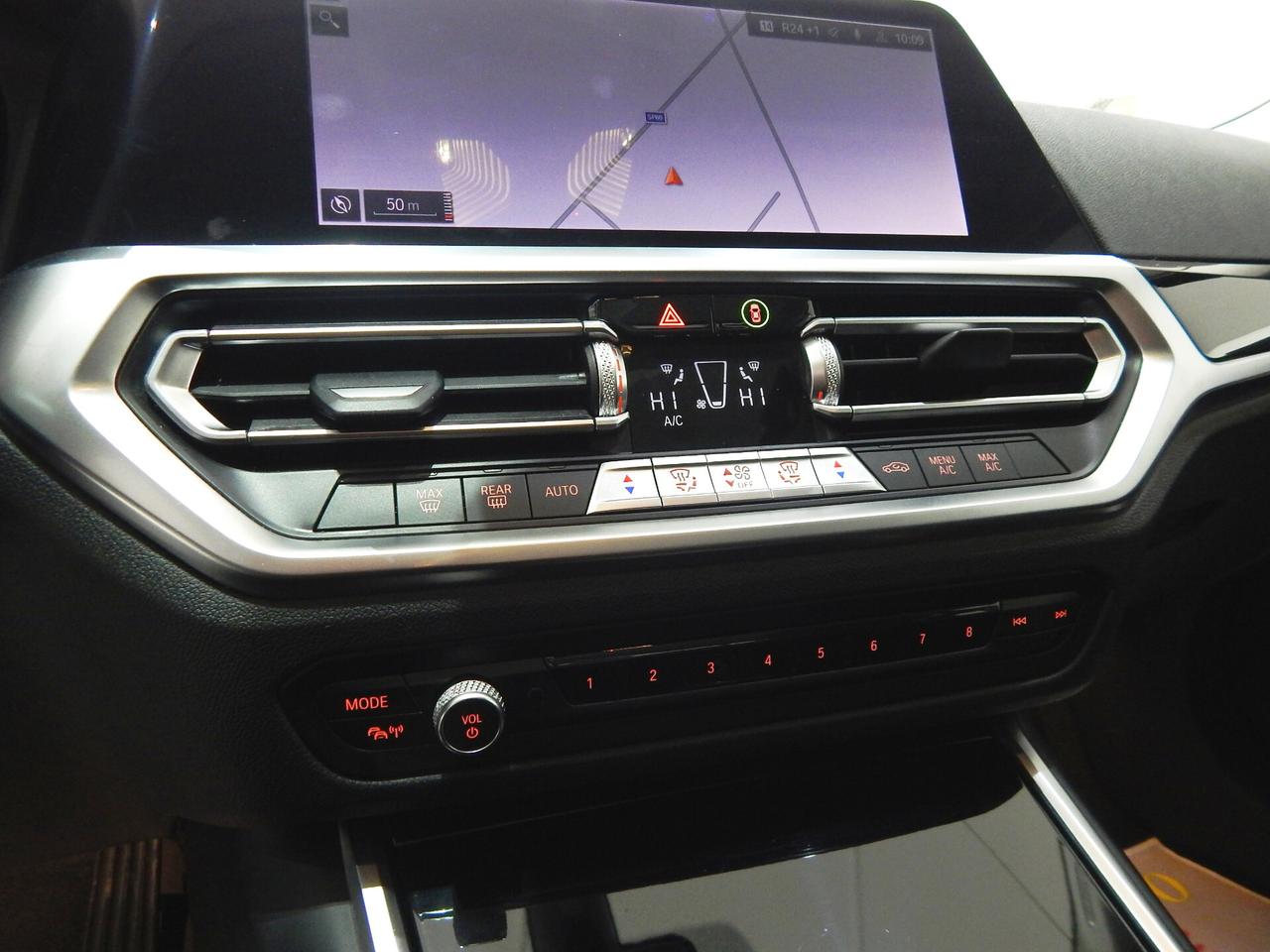 BMW 320 d Touring mhev 48V Advantage Aut TETTO-RADAR-LASER