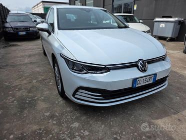 GOLF 8 1000 TSI e hibrid neopatentati