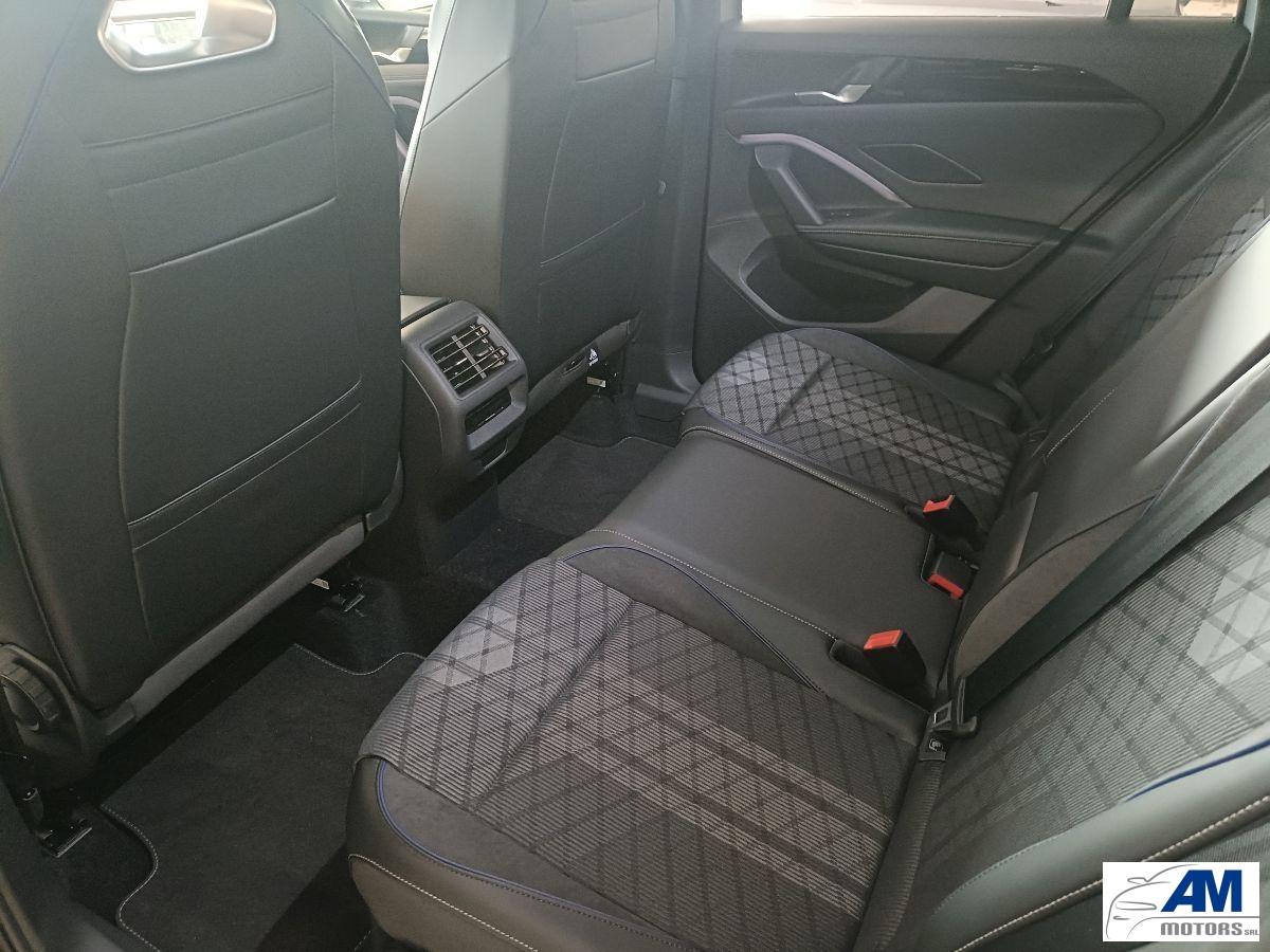 VOLKSWAGEN - Tiguan - 1.5 eTSI 150 CV EVO DSG R-Line