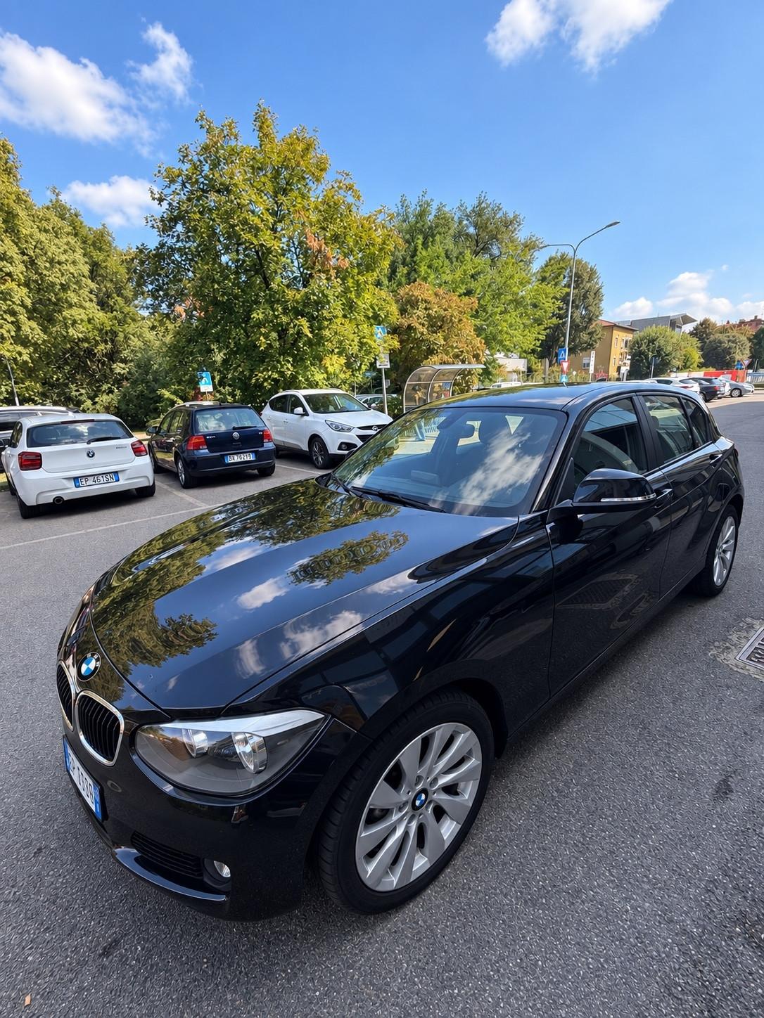 Bmw 118 118d 5p. Msport