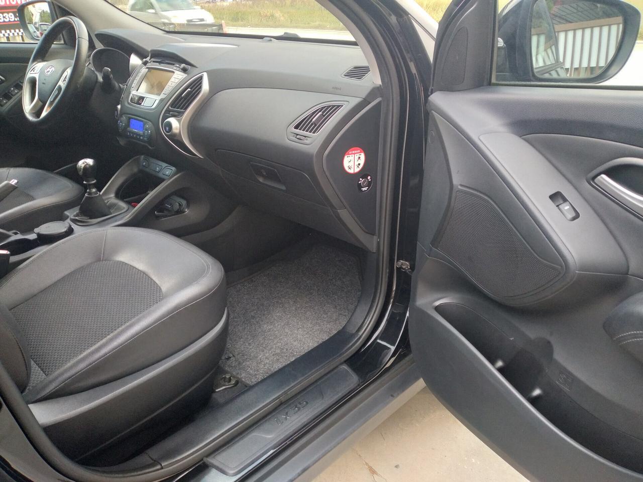 Hyundai iX35 1.7 CRDi 2WD Xpossible