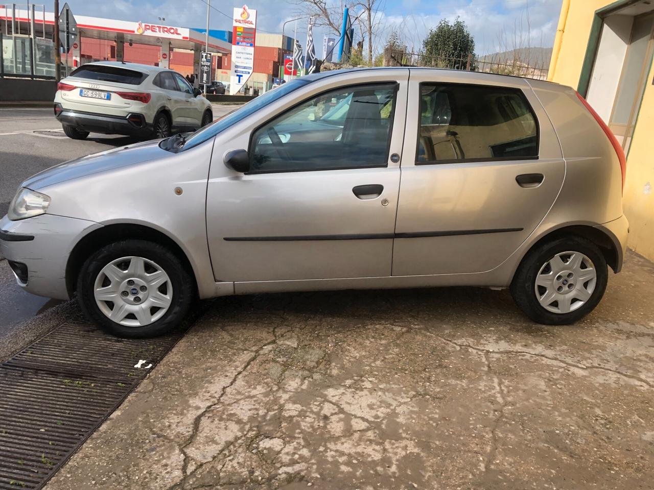 Fiat Punto 1.2 5 porte Active Natural Power
