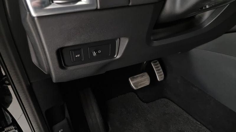 Jaguar E-Pace 2.0D I4 163 CV AWD Auto R-Dynamic SE