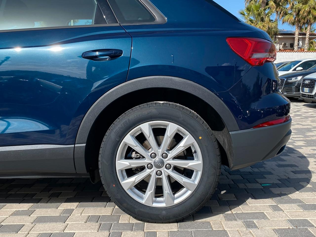 Audi Q3 Business 2.0 TDI 150CV S tronic 35