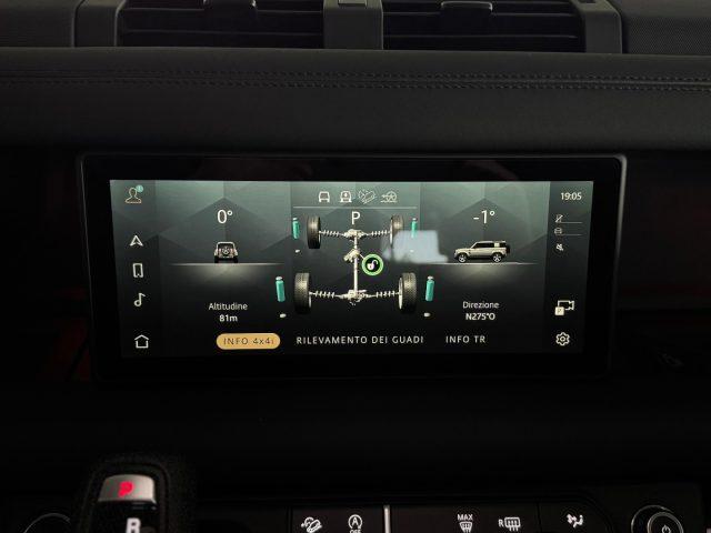 LAND ROVER Defender 110 3.0D I6 250 CV AWD X-Dynamic SE *GAR 09/28*