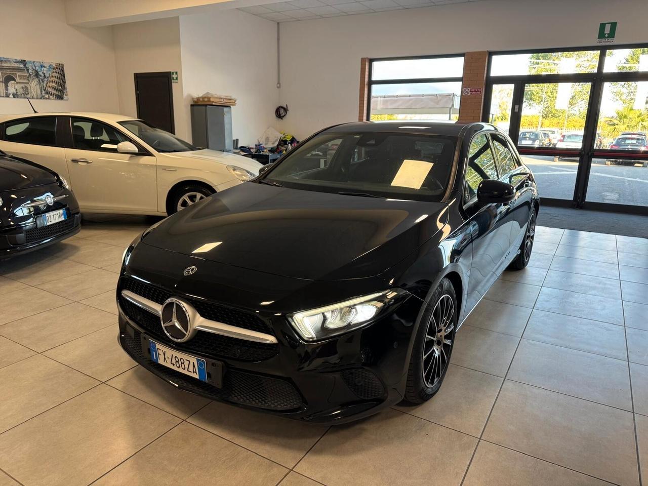 Mercedes-benz A 180 116CV AUTOMATIC SPORT 2019