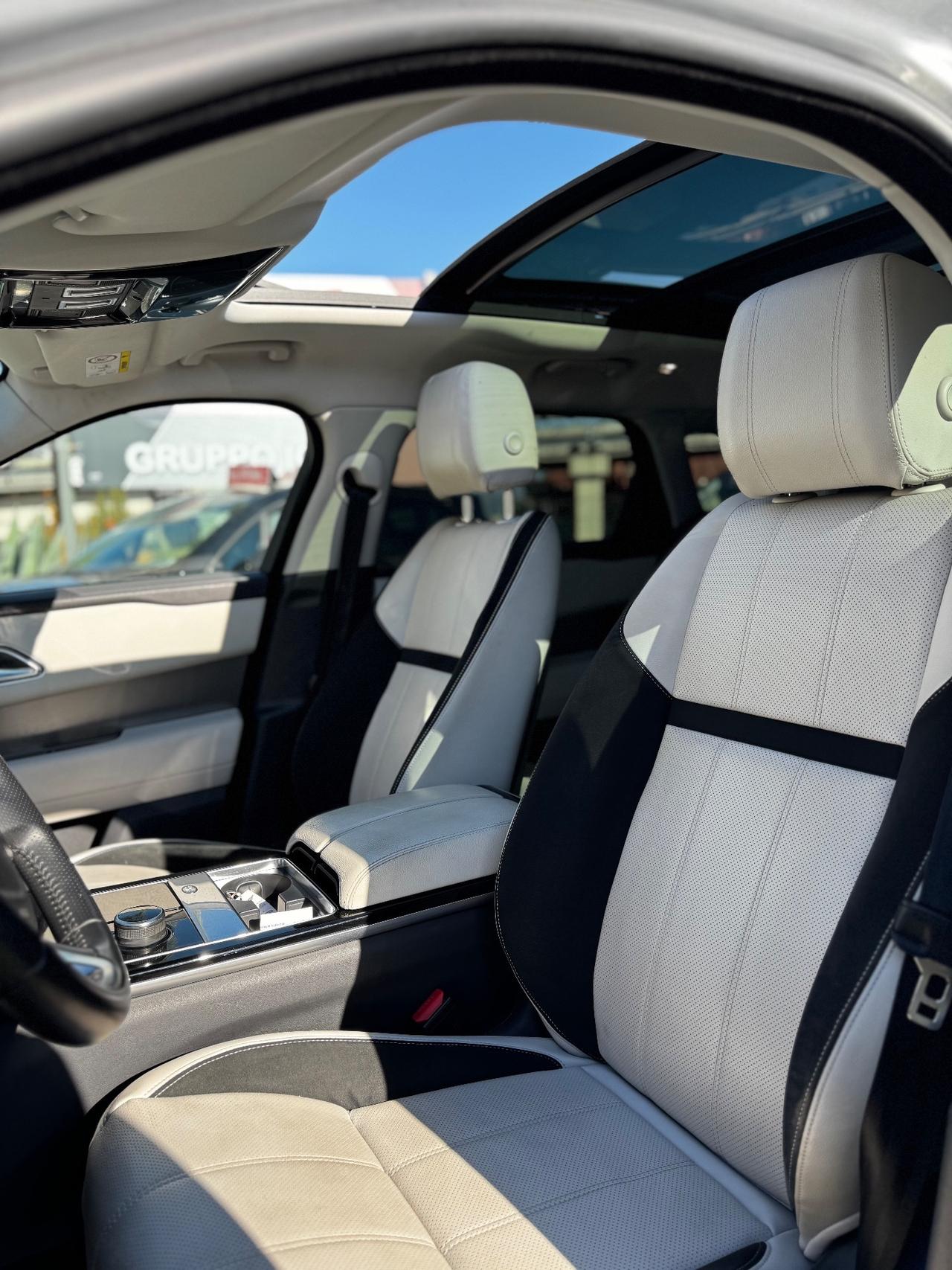 Land Rover Range Velar 2.0D I4 240 CV R-Dynamic S