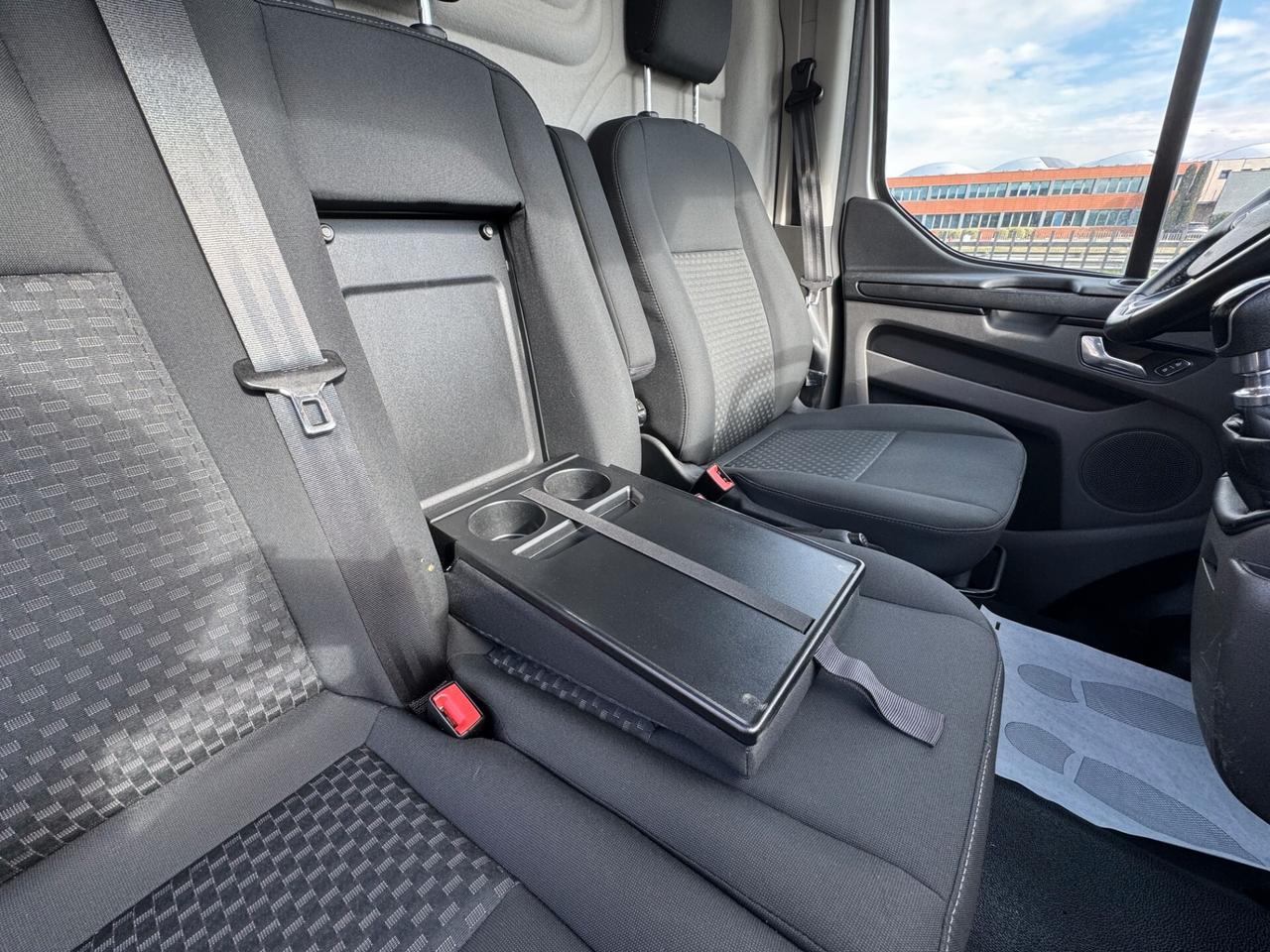 Ford Transit Custom Van 2.0 MHVE 130CV L1 H1 Trend