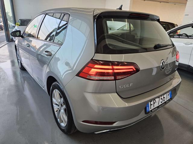 Volkswagen Golf Golf VII 2017 5p 5p 1.4 tgi Executive 110cv