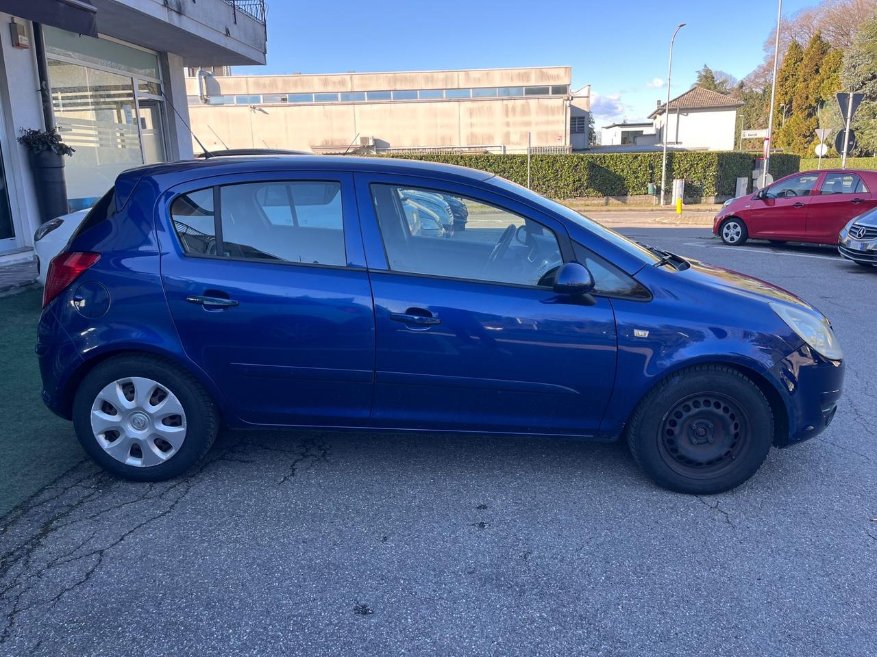 Opel Corsa 1.4 16V 5 porte Cosmo