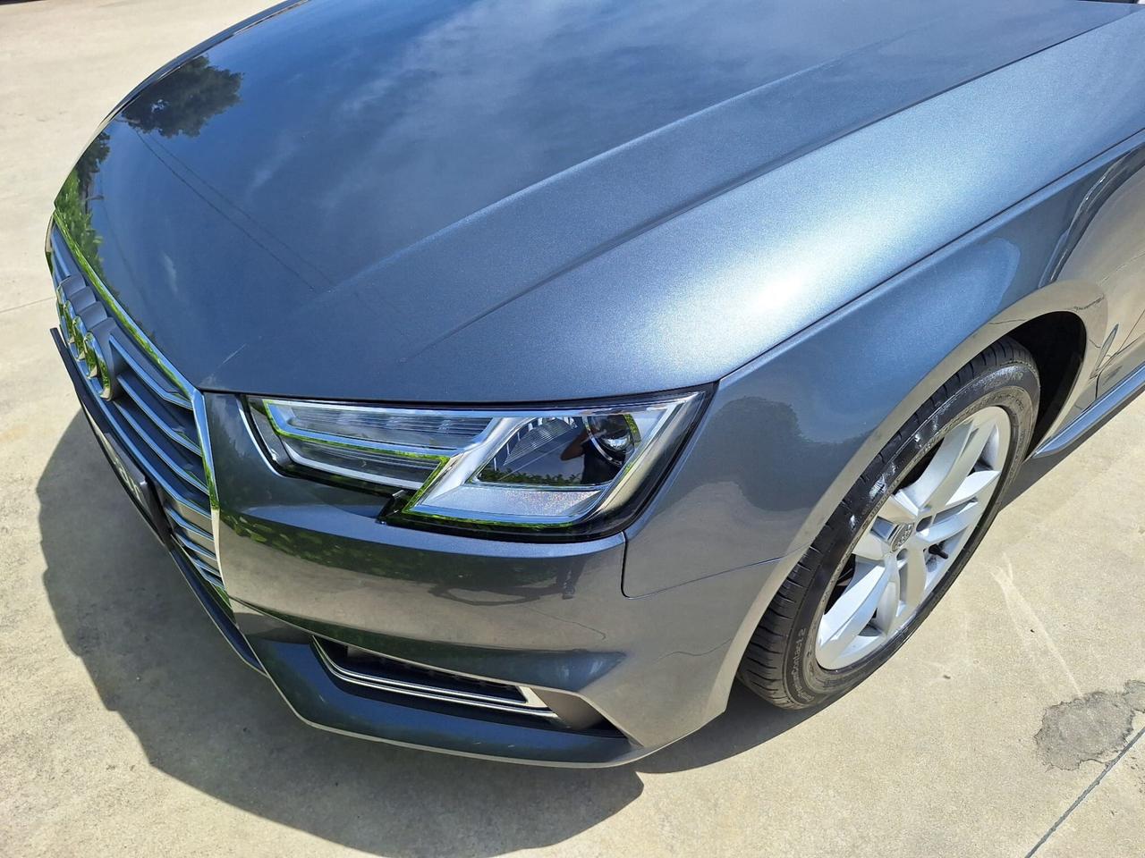 Audi A4 Avant S-LINE 2.0 TDI 150cv Automatica