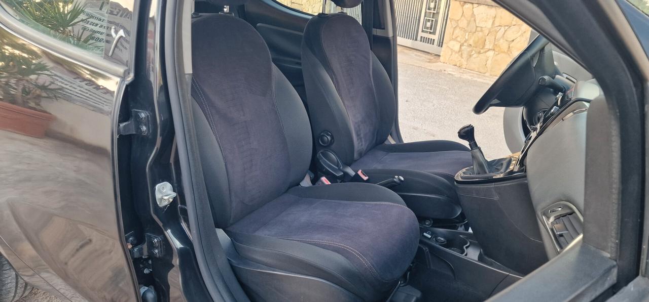 Lancia Ypsilon 1.3 MJT 16V 95 CV 5 porte S&S Platinum