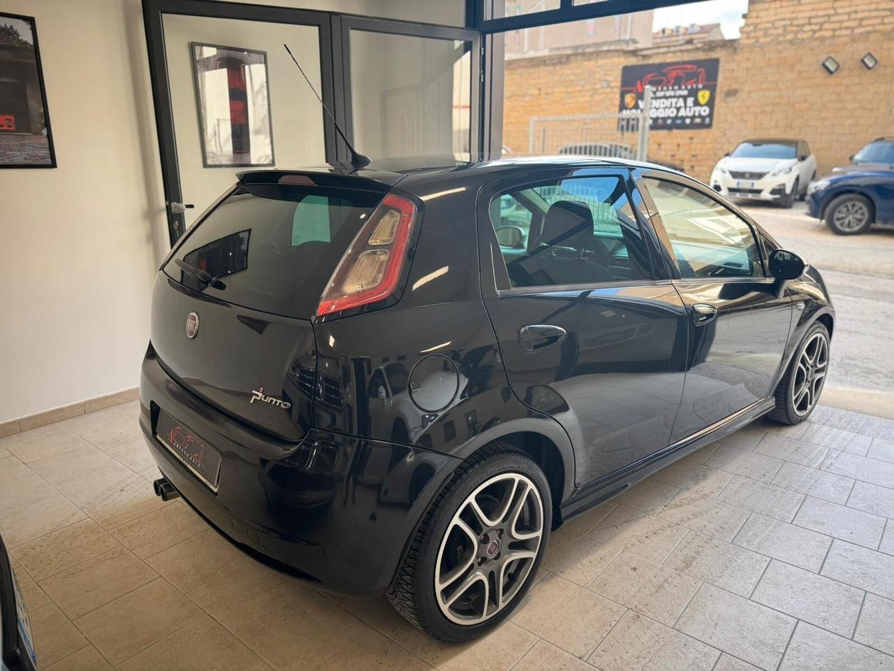 Fiat Grande Punto 1.3 MJT 90 CV 5 porte Sport