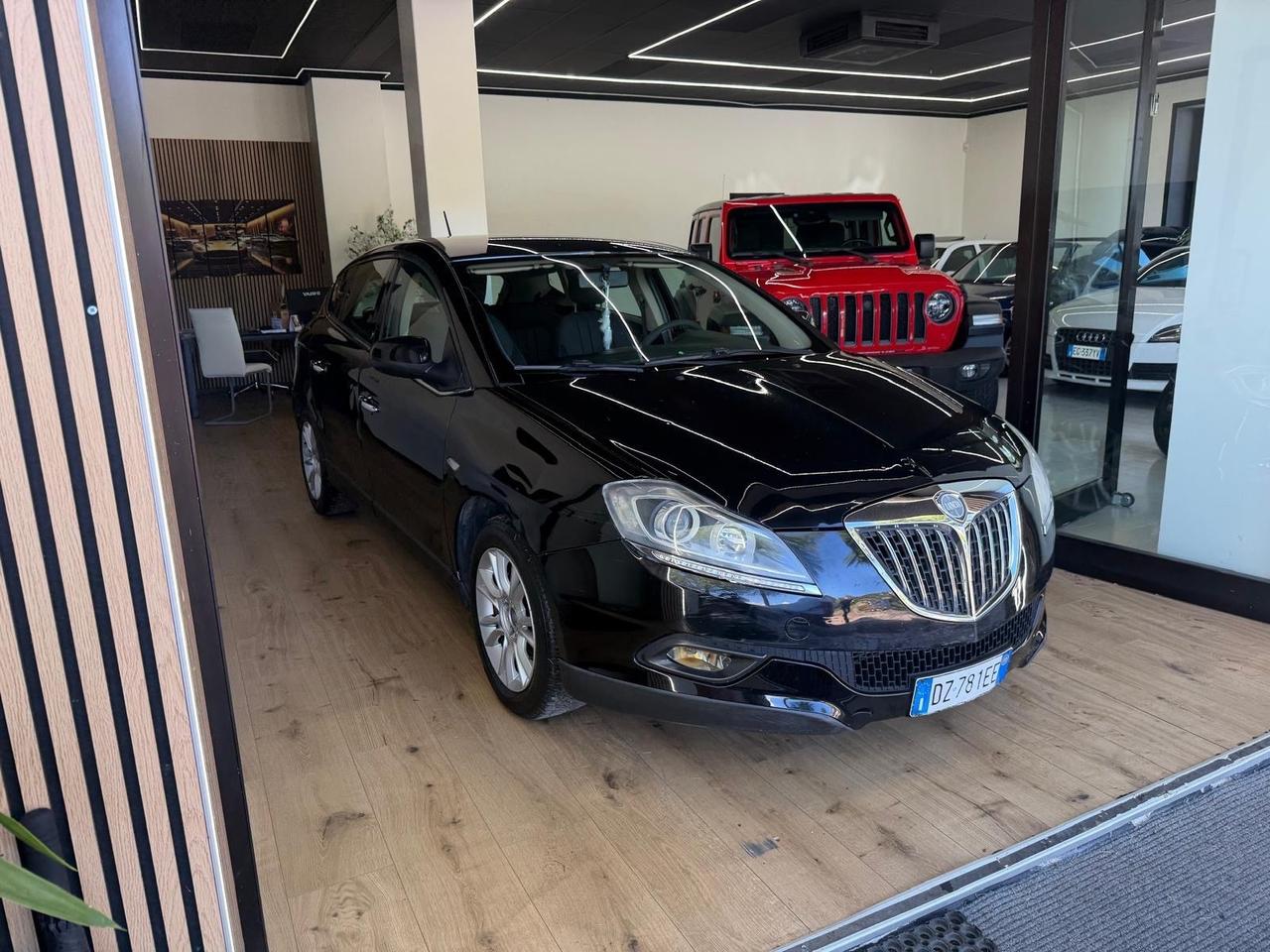 Lancia Delta 1.4 T-Jet 120 CV Platino Ecochic GPL