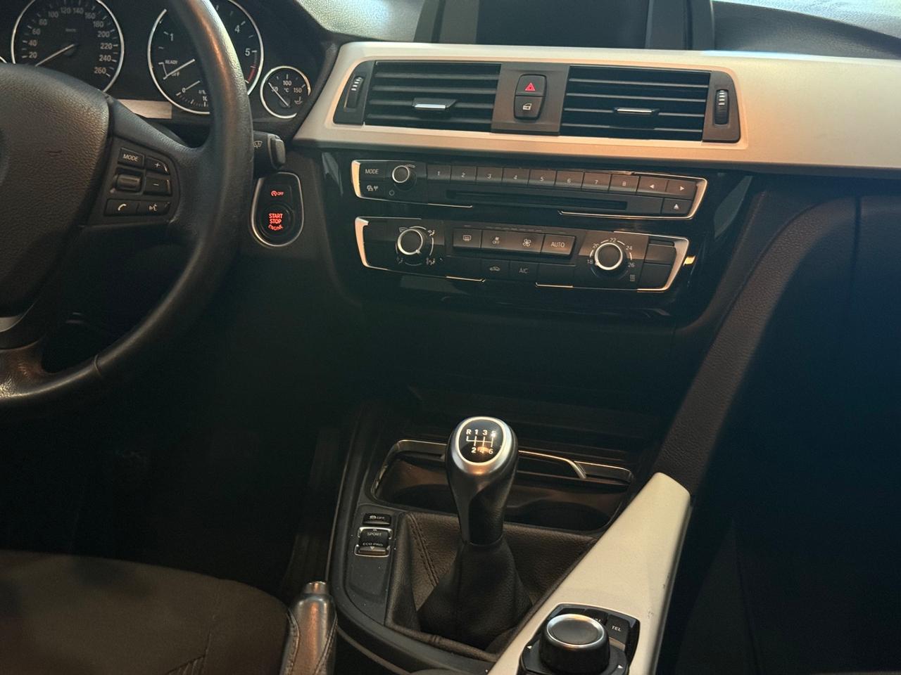 Bmw 318 2.0 Diesel anno 2017 full optional