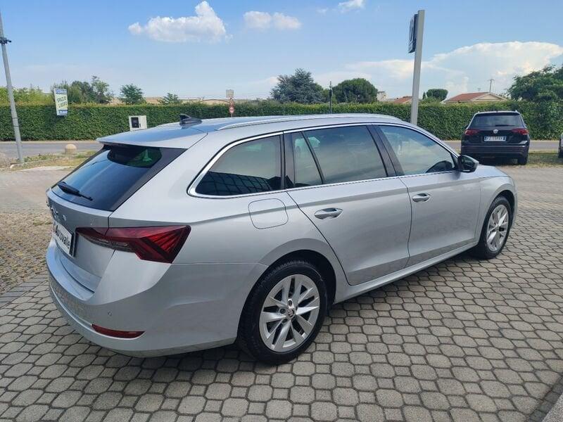 Skoda Octavia 2.0 TDI EVO SCR DSG Wagon Style