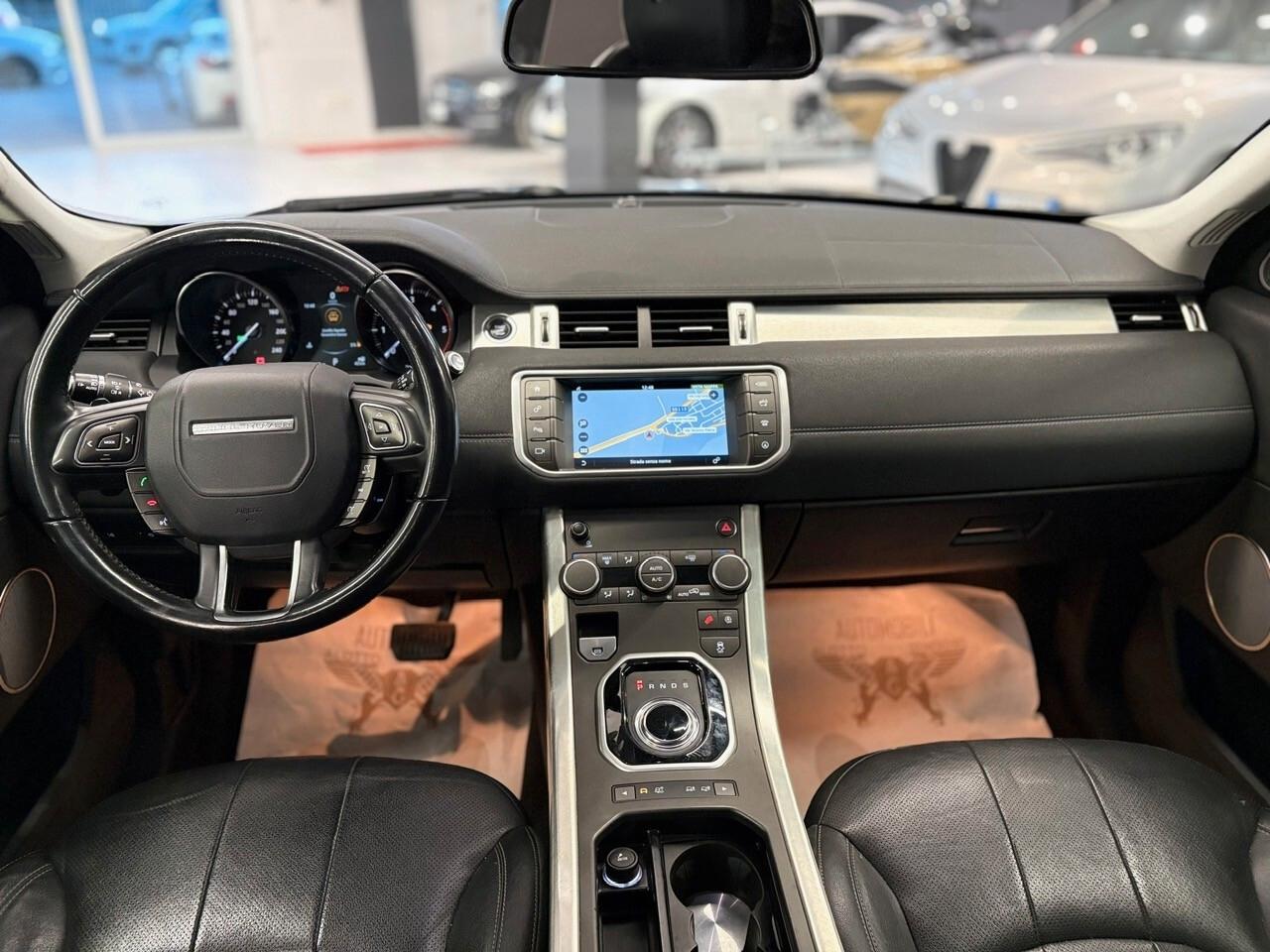 Land Rover Range Evoque 2.0 TD4 180 CV 5p. SE Dynamic