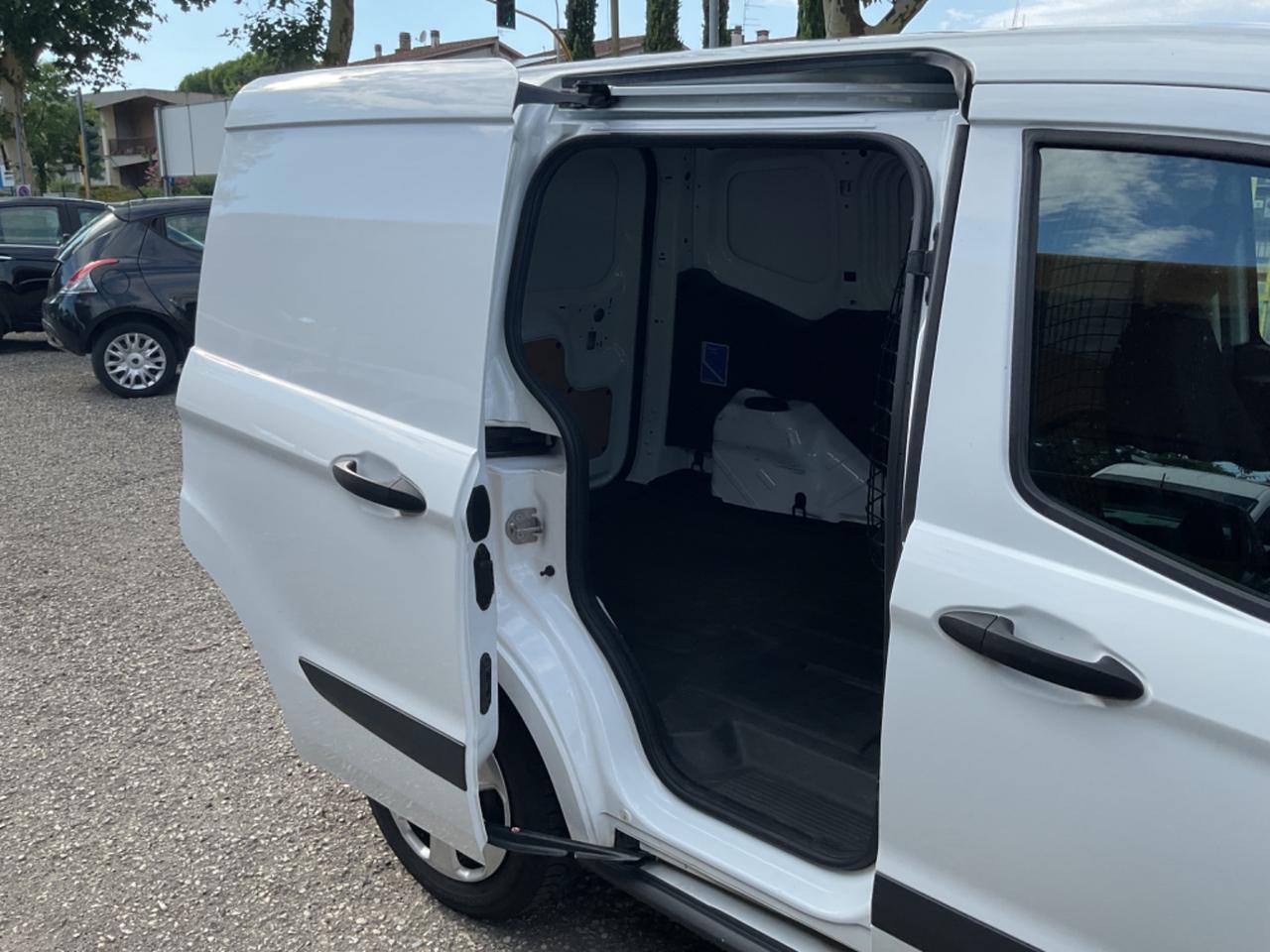 Ford Transit Courier 1.5 TDCi Van PREZZO COMPRESO IVA
