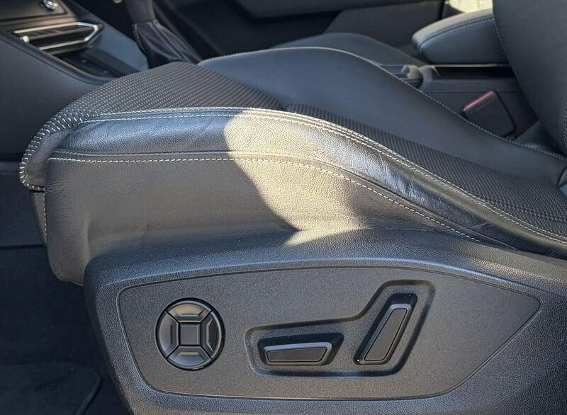 Audi Q3 SPB S Line interno ed esterno 2.0 TDI 150CV S-Tronic quattro 35