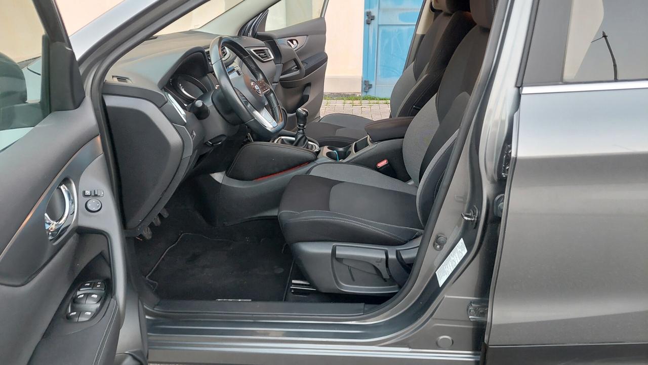 Nissan Qashqai 1.5 dCi N-Connecta..NEOPATENTATI..