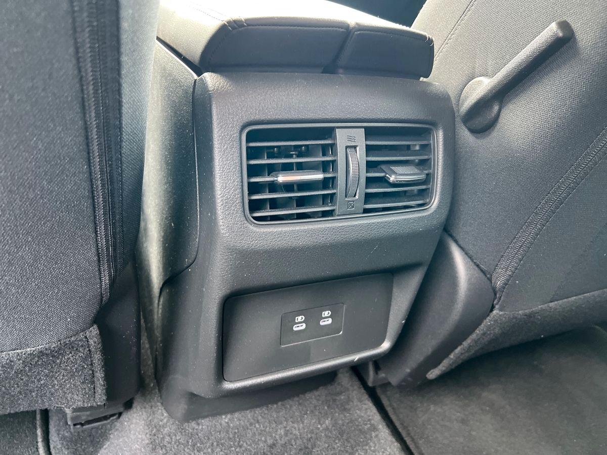 NISSAN N-CONNECTA 2WD