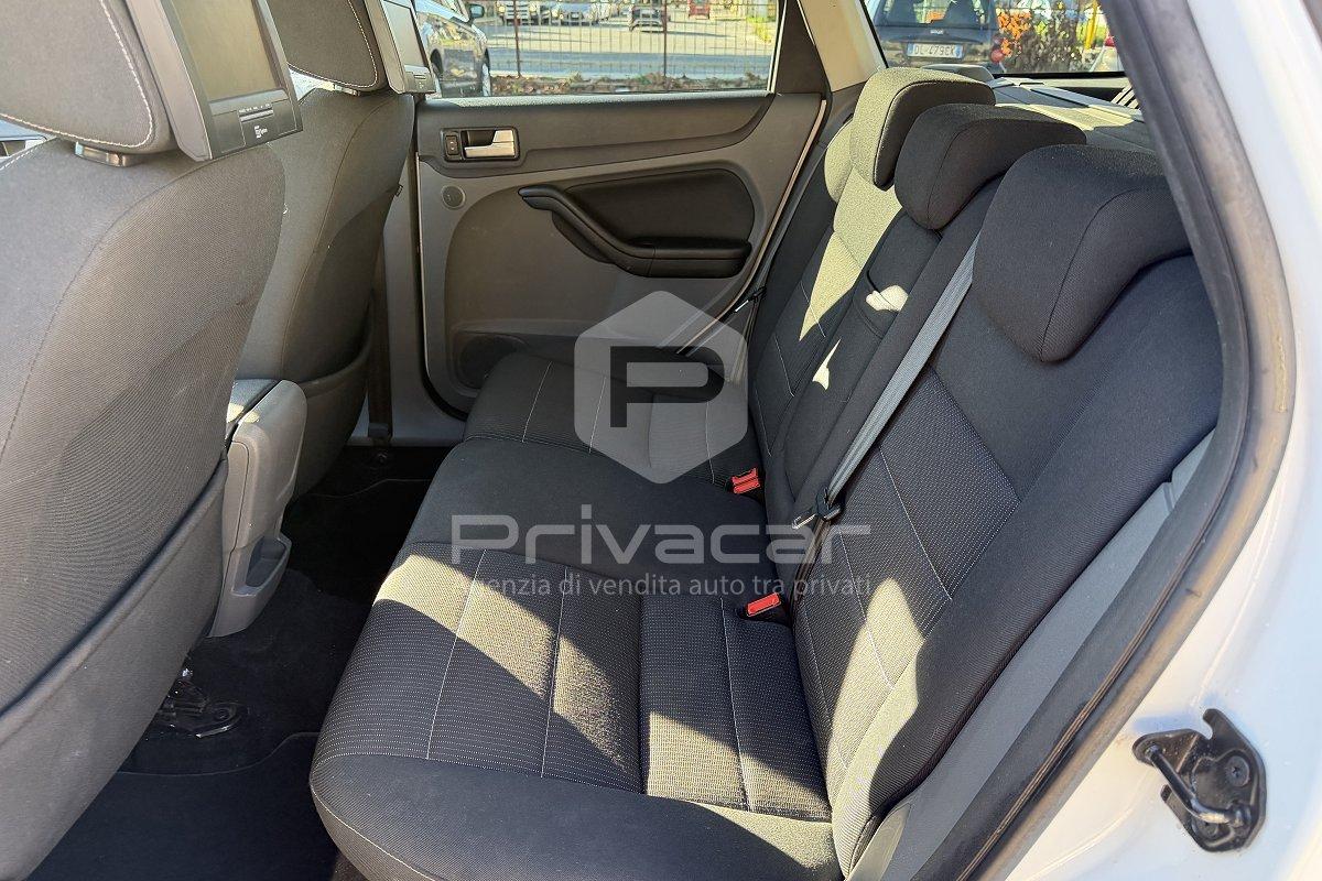 FORD Focus 2.0 TDCi Powershift SW Tit. DPF