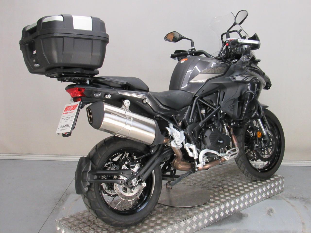 Benelli TRK 502 X ABS
