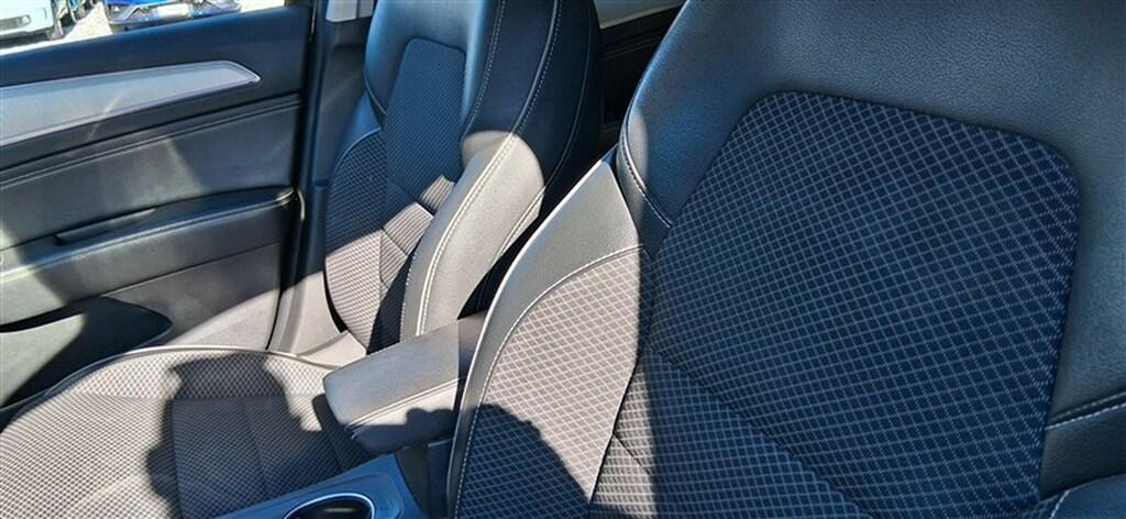 Renault Arkana 1.6 Hybrid Intens E-Tech Auto