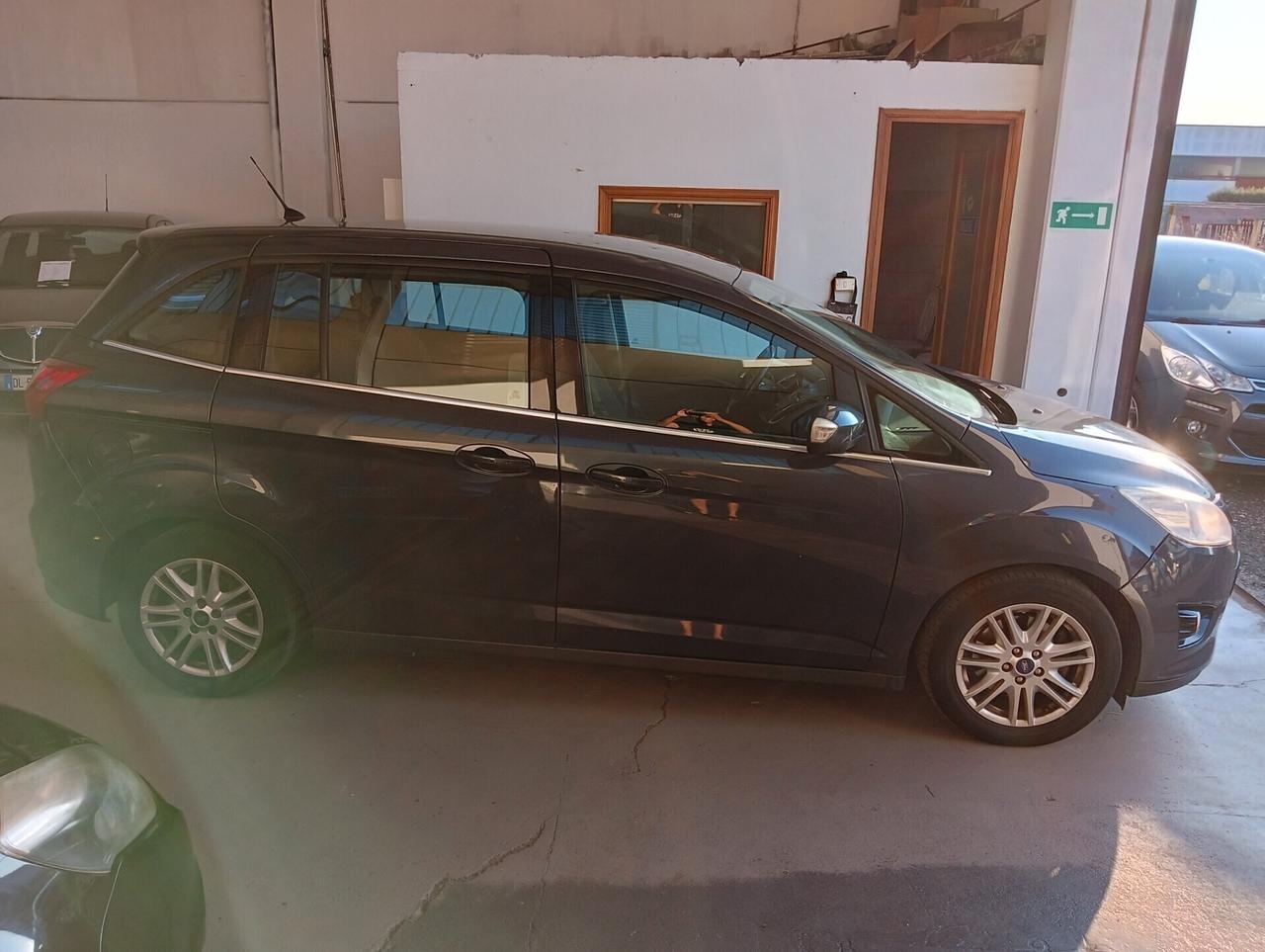 Ford grande C_MAX 7 poste 1.6 diesel