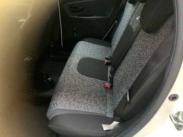 Lancia Ypsilon 1.0 FireFly 5 porte S&S Hybrid Ecochic Silver