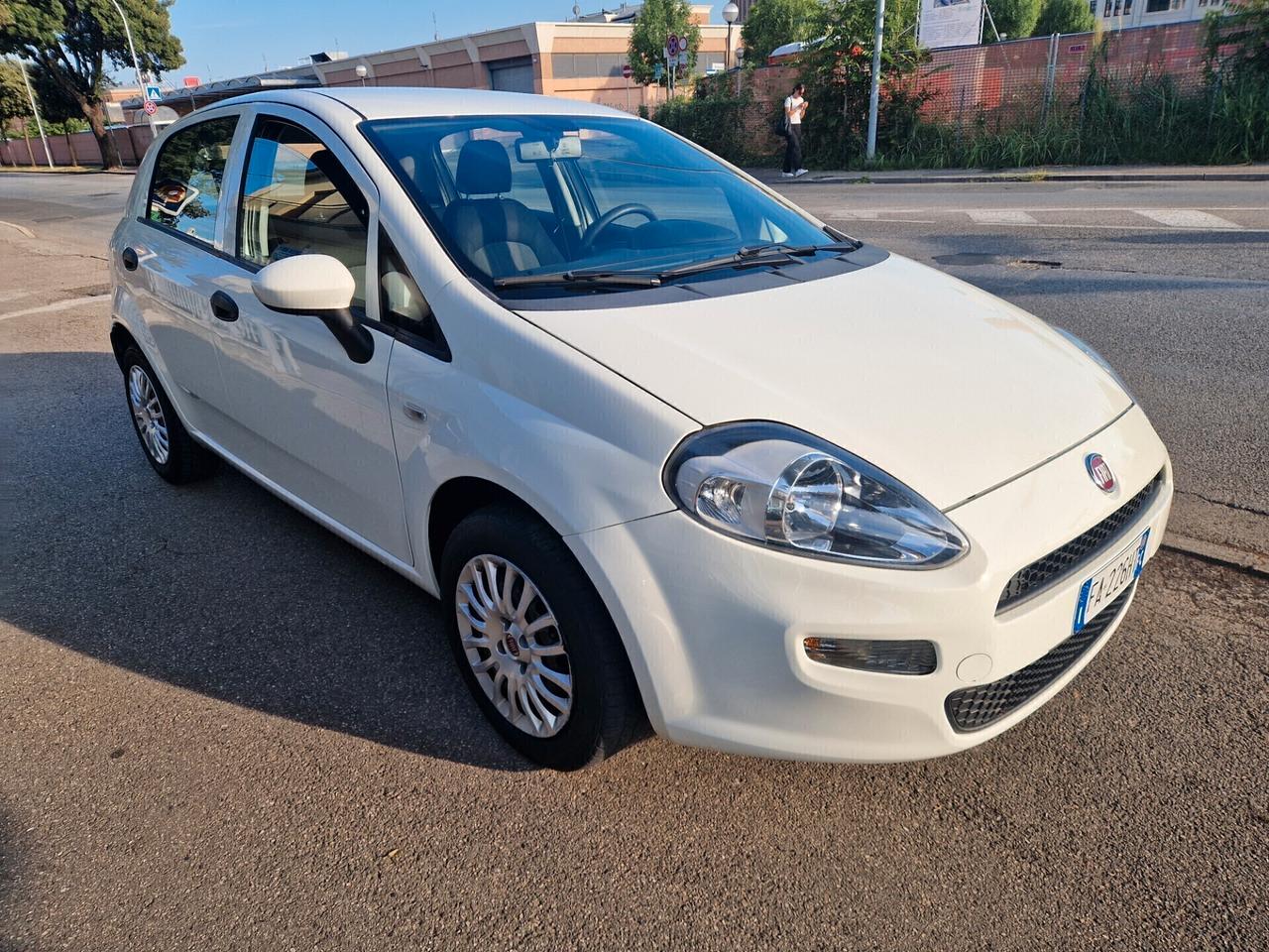 Fiat Punto 1.2 8V 5 porte Street