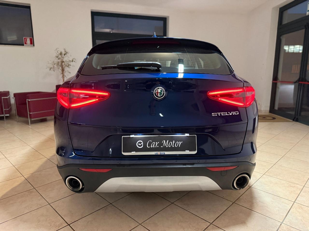 Alfa Romeo Stelvio 2.2 Turbodiesel 160 CV AT8 RWD Business