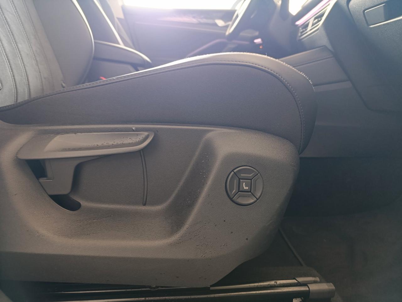 Volkswagen Tiguan 2.0 tdi Elegance 150cv dsg