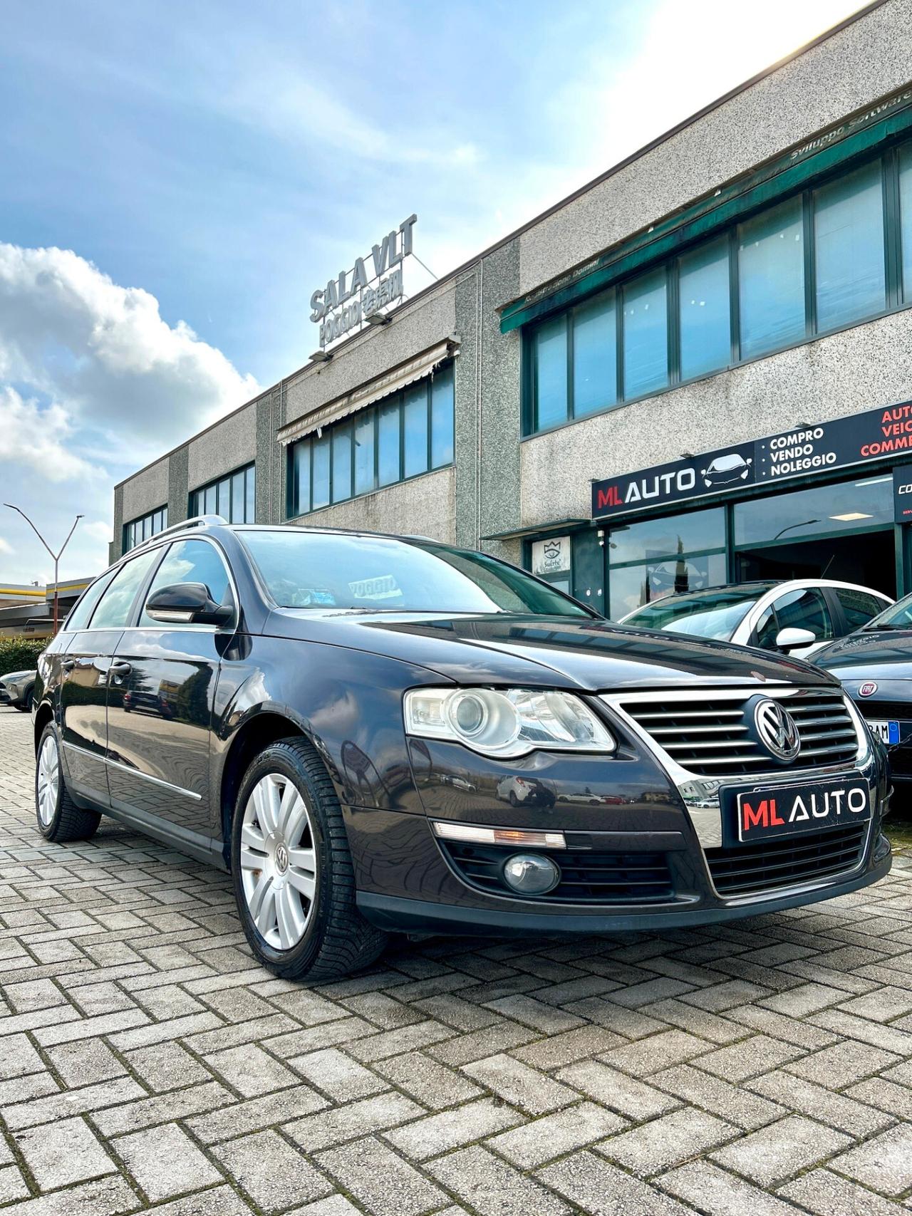 Volkswagen Passat 2.0 16V TDI Var. Highline - OK NEOPATENTATO