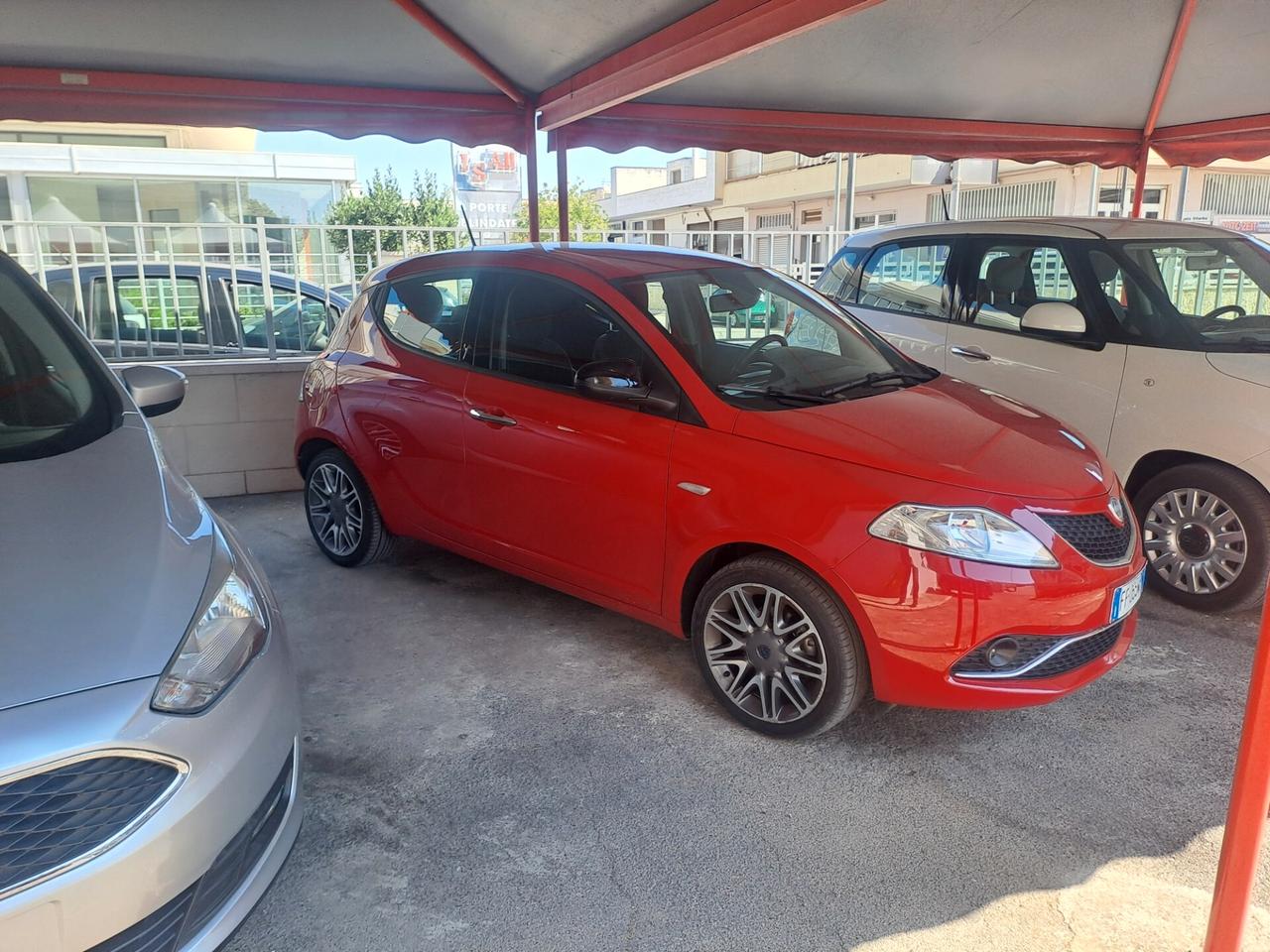 Lancia Ypsilon 1.3 MJT 16V 95 CV 5 porte S&S Platinum
